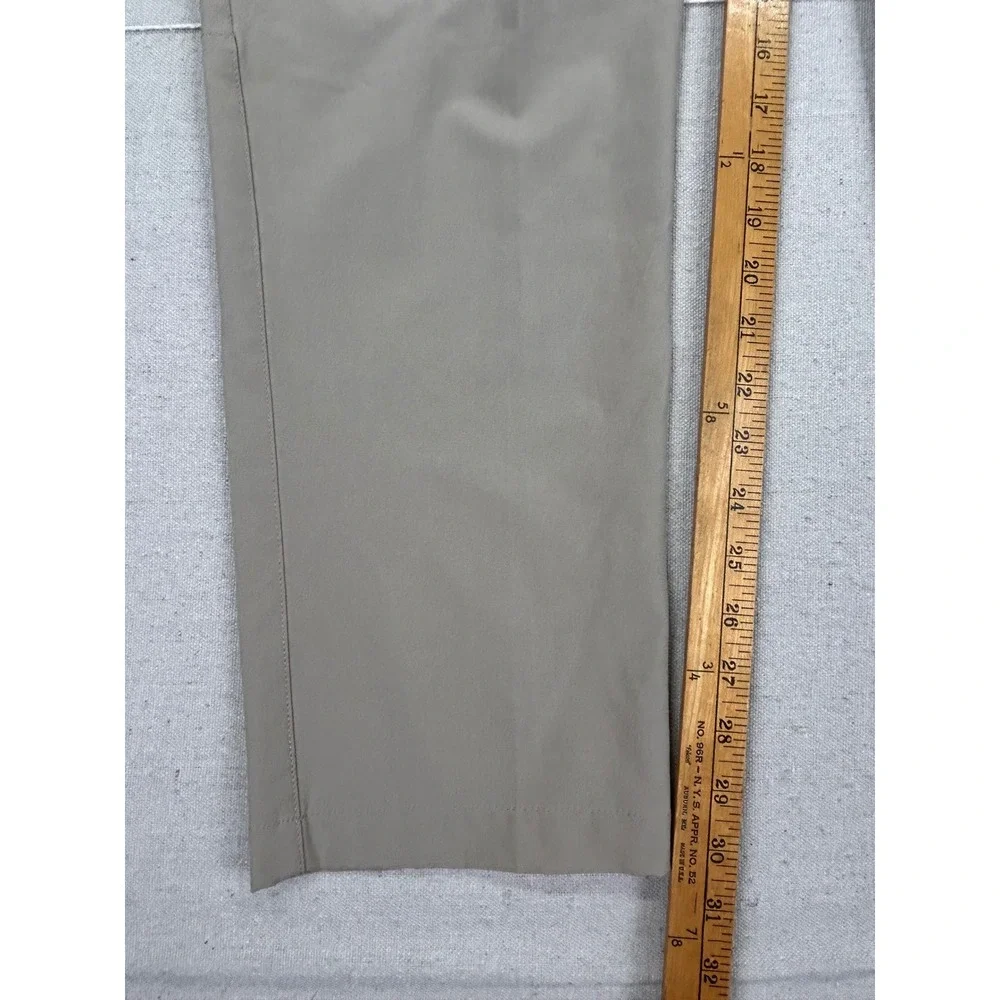The North Face Mens 35 Tan Convertible Hiking Pants Zip Off Shorts Khaki Outdoor